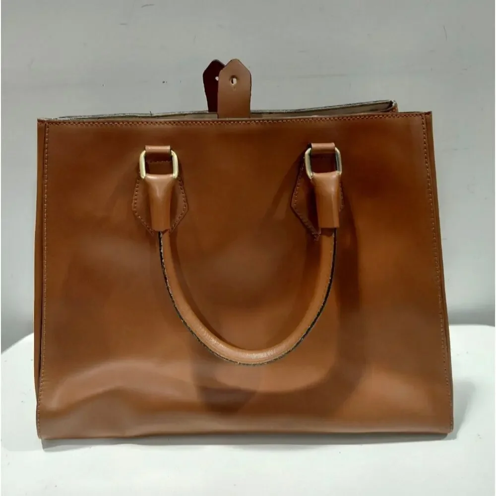 A BELLUCCI XL ITALIAN LEATHER SATCHEL BAG
